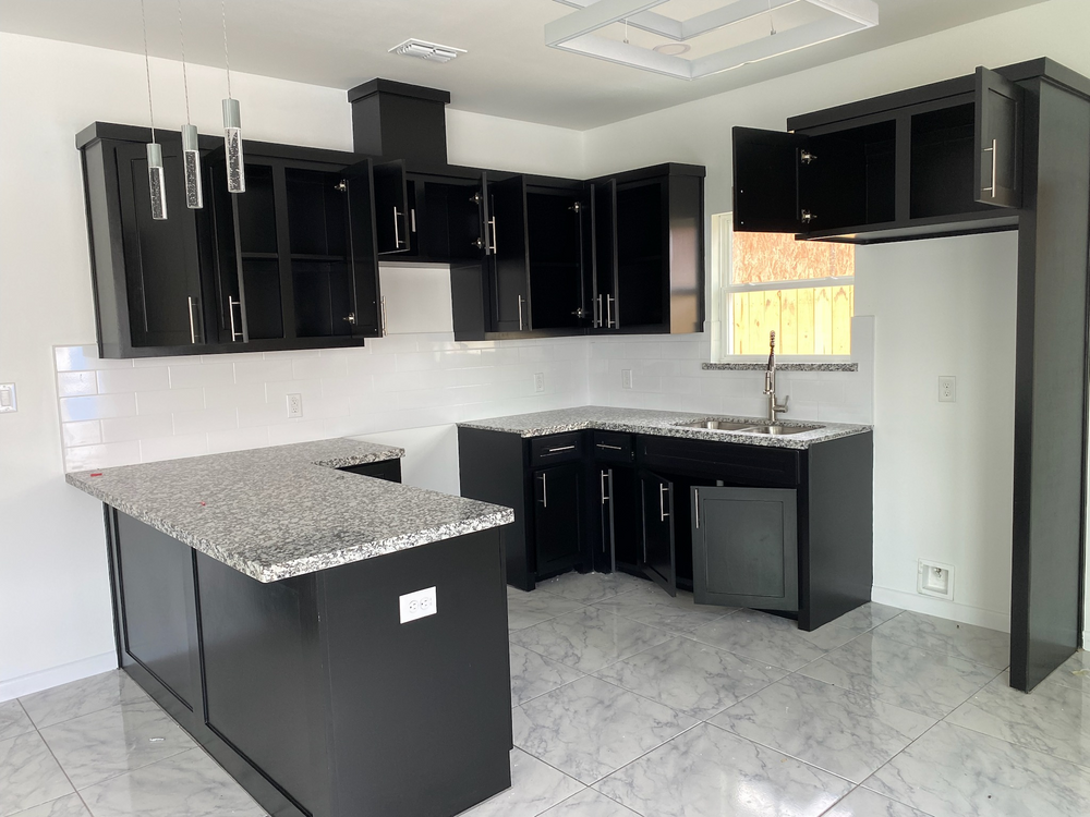 Our expert painting and staining service enhances your home's charm, offering meticulous interior and exterior transformations. Trust us for superior craftsmanship that rejuvenates spaces with vibrant, enduring finishes tailored to your style. for Superior Painting and Metal Solutions in Alamo, TX