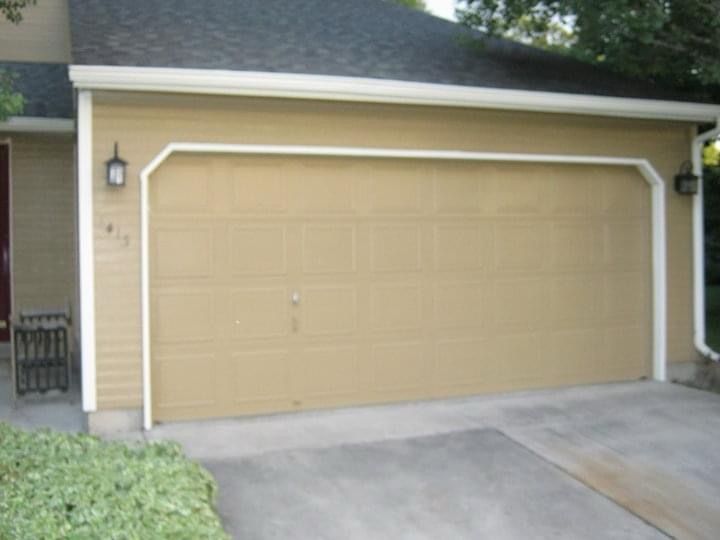 Exterior Painting for Mike's Custom Painting in Kissee Mills, MO