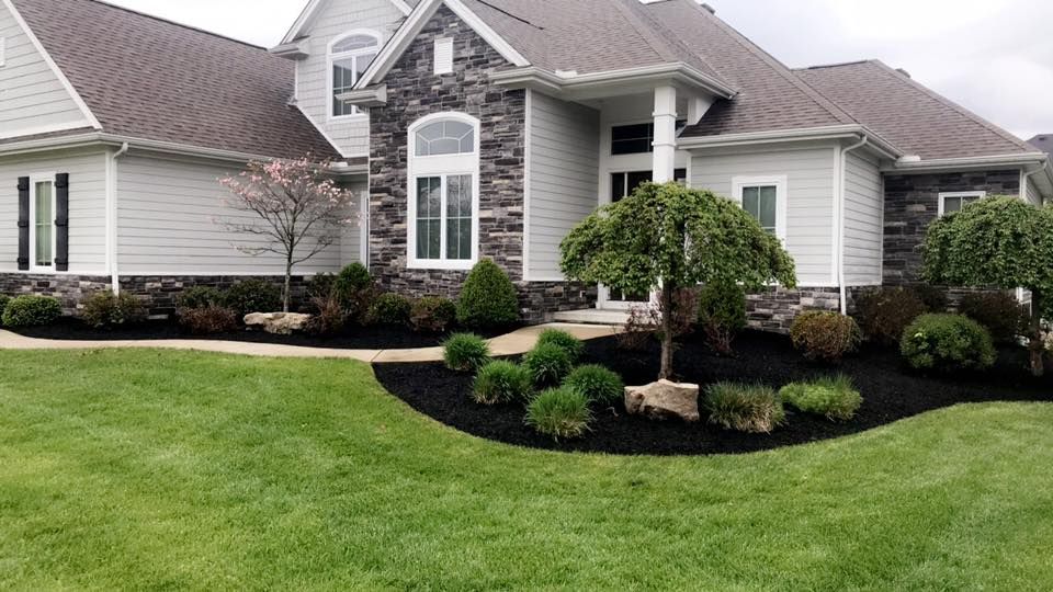 Lawn Maintenance for Reliable Landscape in Monclova, OH