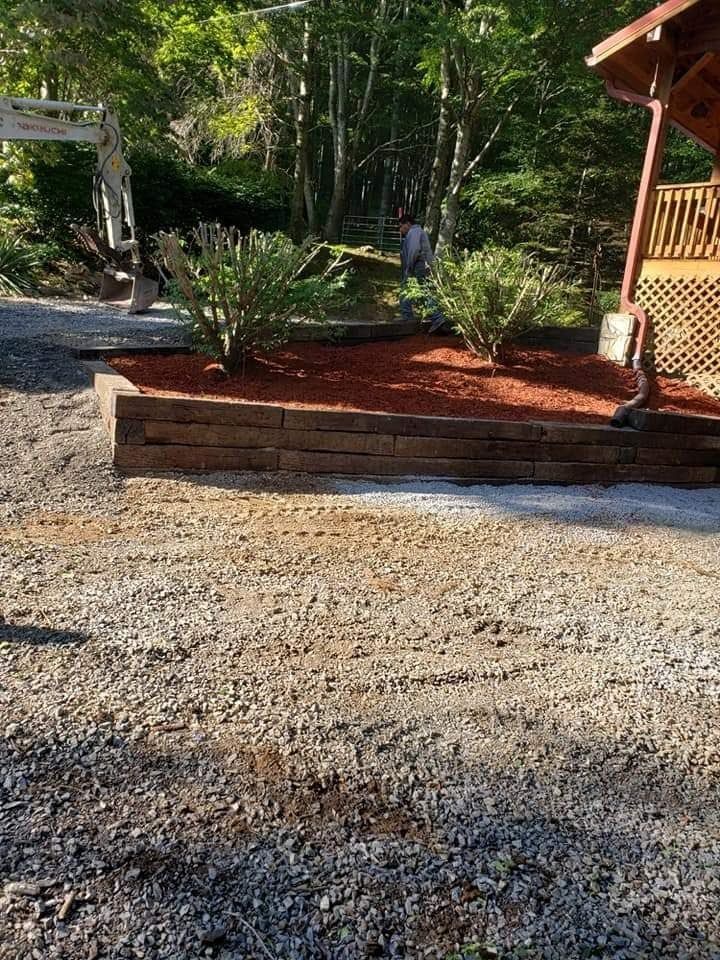 Landscaping for Platas Landscaping & Tree Service in Clyde, NC