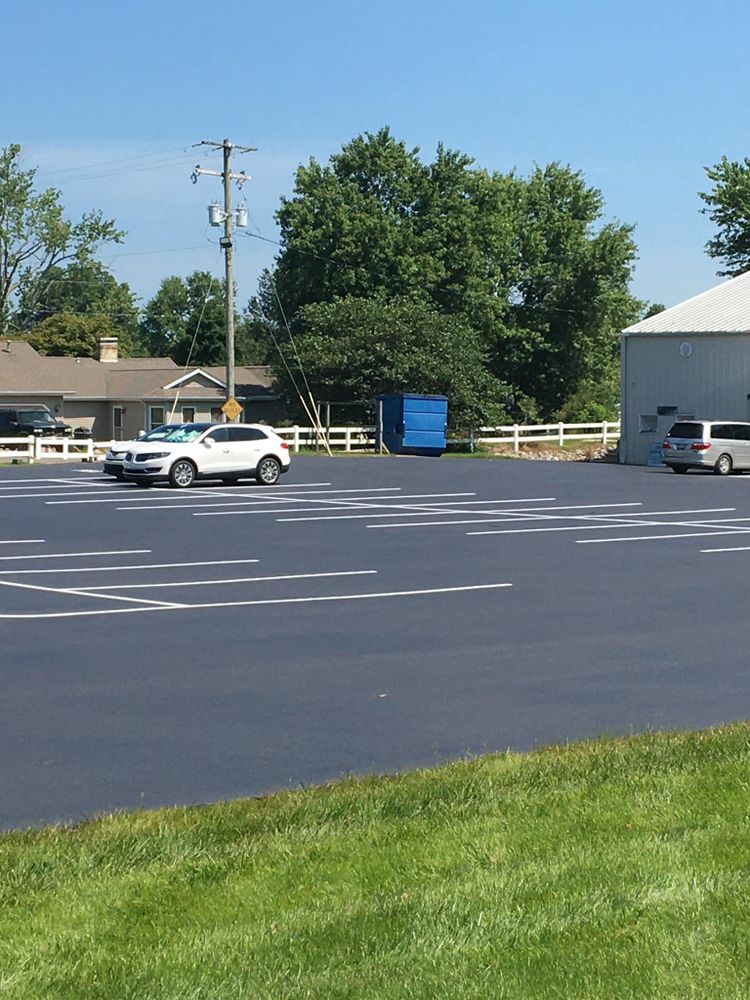 Parking Lot Striping for Clear Choice Asphalt Services  in Paducah, KY