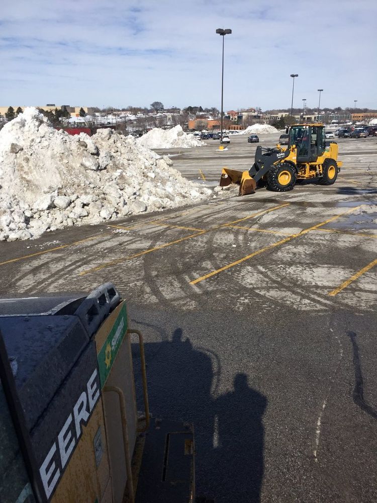 Snow Removal for Lawn Pros in Omaha, NE