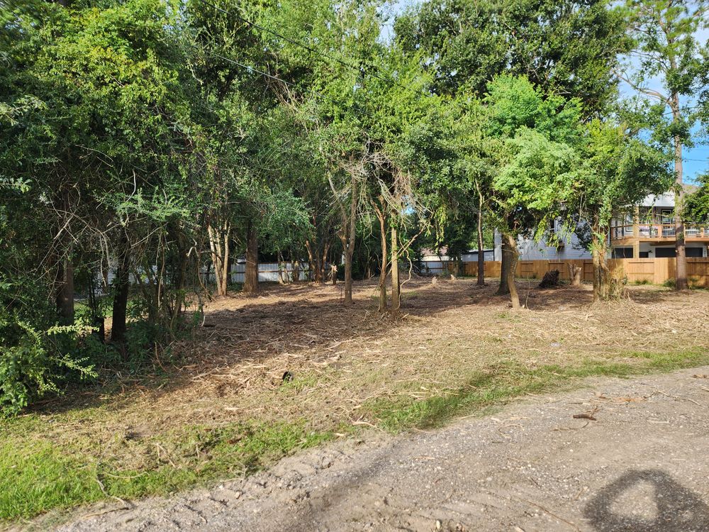 All Photos for CKD's Mulching Services in League City, TX