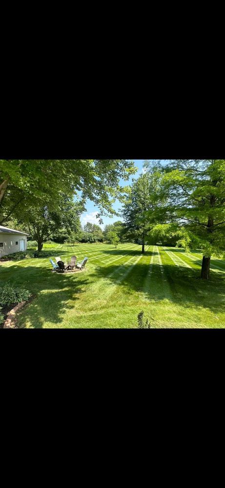 All Photos for FIRST CLASS GRASS LLC in Syracuse, IN