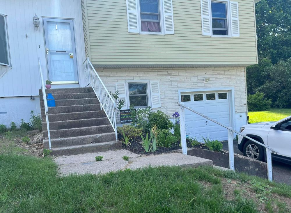 All Photos for Laura Mae Properties in Wolcott, CT