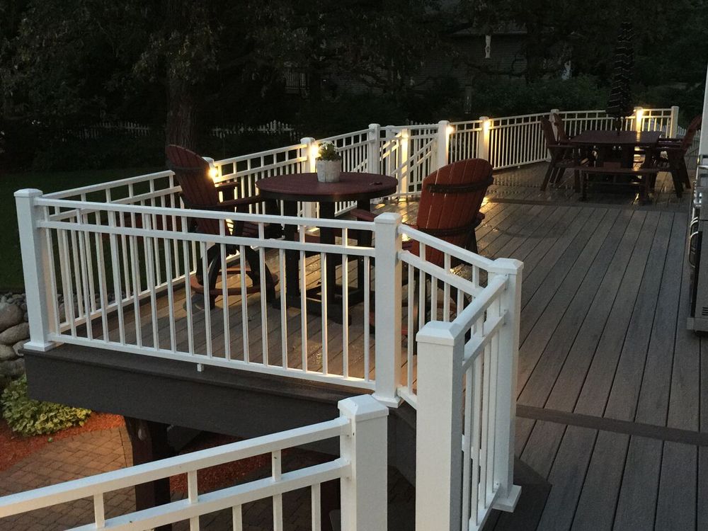 Aluminum Railing for R&R Home Services (RR Affordable Deck Builders) in Schaumburg, IL
