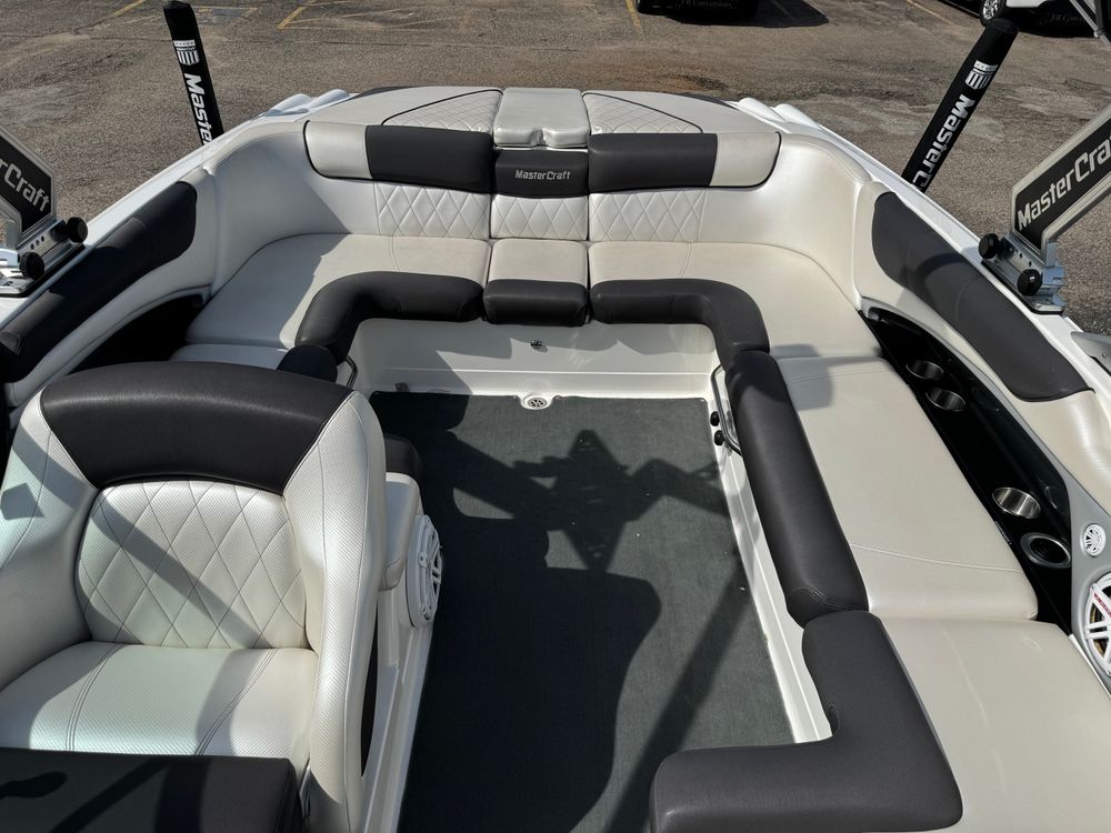 Pro Clean Interior Cleaning for Fresh Rides Pro Wash in Wisconsin Rapids, WI