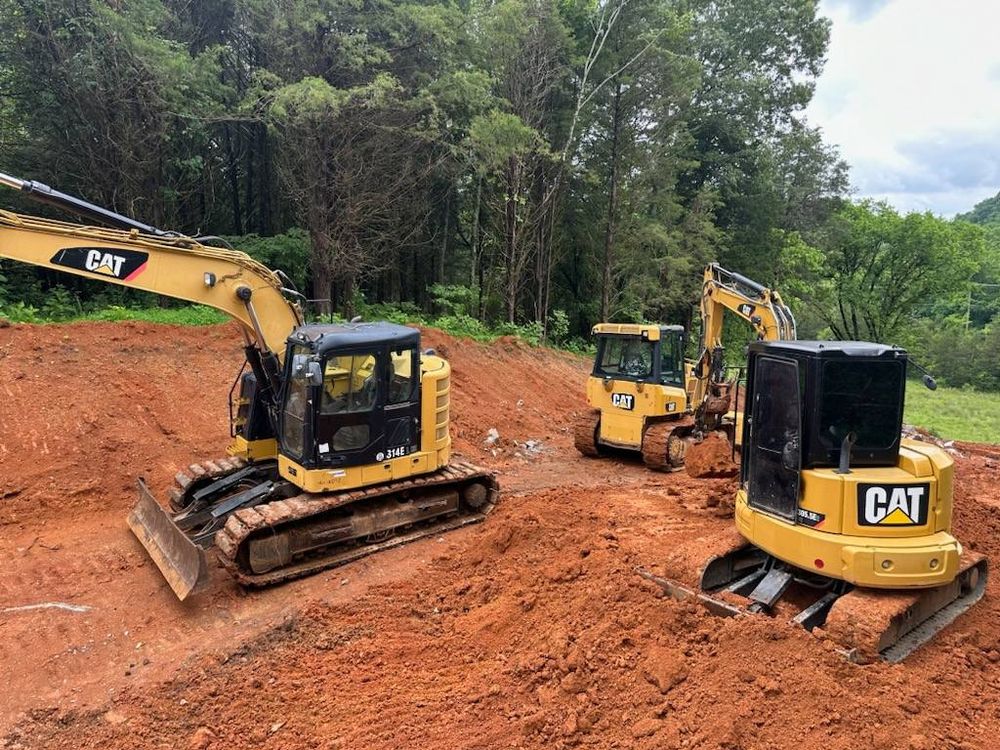 Quality Excavating team in Seymour, TN - people or person