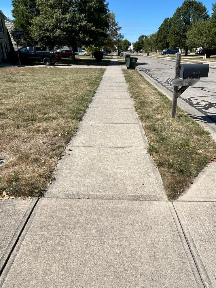 All Photos for Bearforce Lawn Care LLC in Greenfield, IN