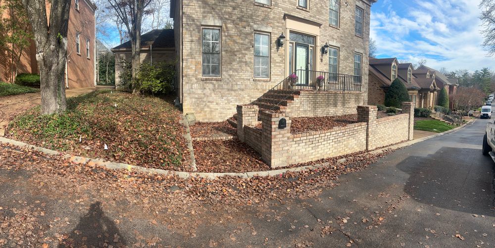 Fall Leaf Clean-Up for Russell's Lawn Care Plus in Nashville, TN