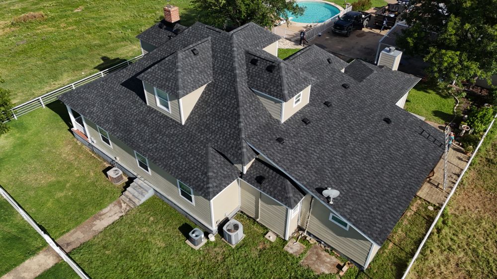 All Photos for Barcenas Roofing & Remodeling in San Saba, TX