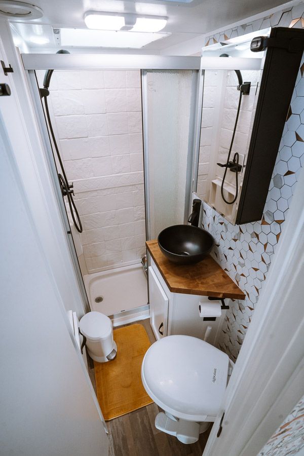 All Photos for Mauka to Makai RV Renovations in Los Angeles, CA