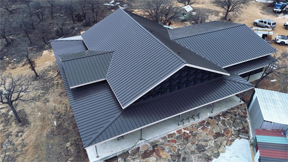 Metal roofs  for Barcenas Roofing & Remodeling in San Saba, TX