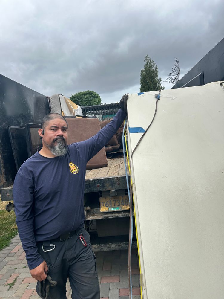 All Photos for Sol Junk Removal in Independence, OR