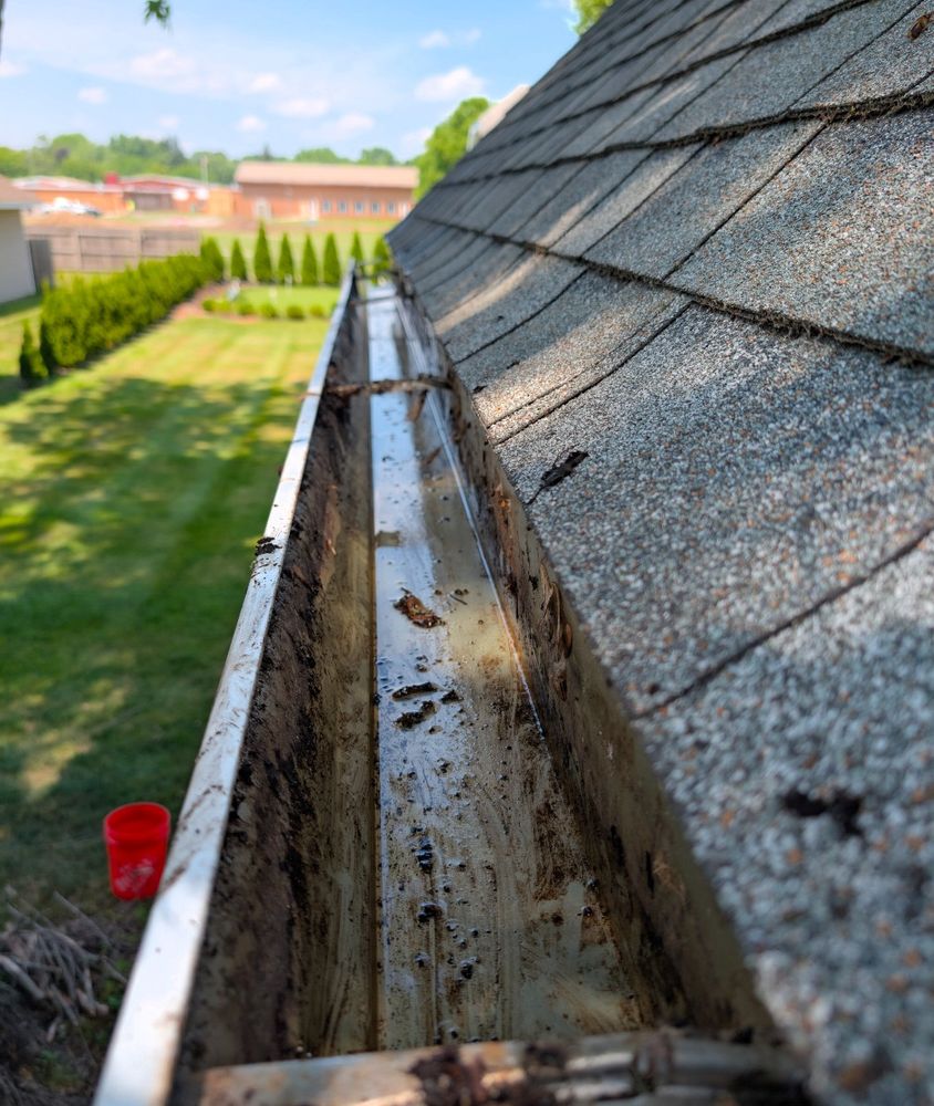 All Photos for Kingdom Power Washing & Window Cleaning in Flushing, MI