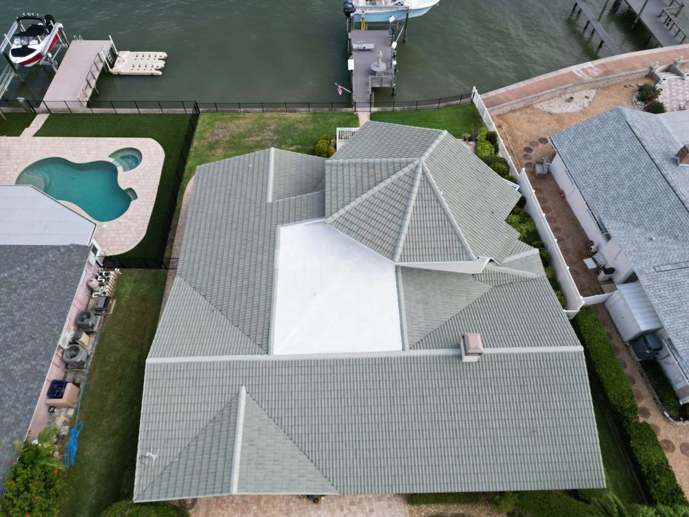 All Photos for I NEED A ROOF in Tampa, Florida