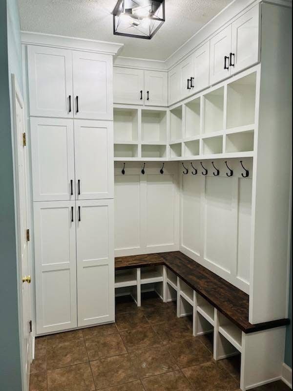Mudrooms for The Handy Hubby LLC in Fishers, IN
