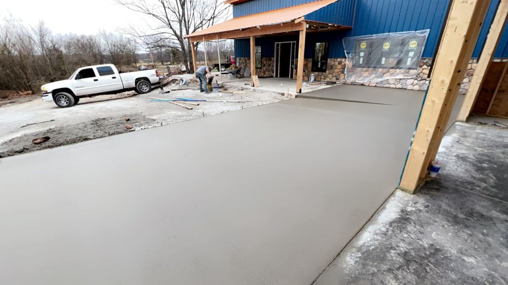 Enhance your home's curb appeal and functionality with our professional Sidewalk Installation service. Our experienced team will expertly install durable and visually appealing sidewalks to improve your property. for Kain's Concrete in Springfield, MO