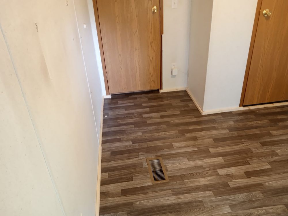 All Photos for Chris' Lawn Care and Remodeling in Anniston, AL