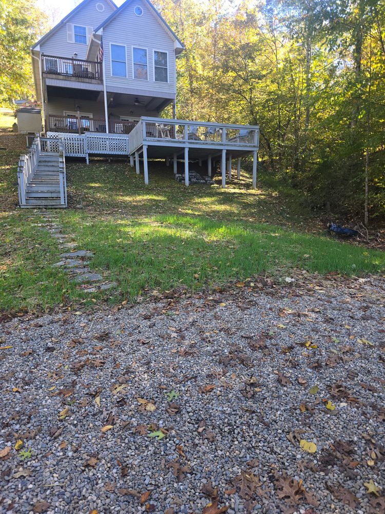 All Photos for Williams Lawn and Land in Sharps Chapel, TN