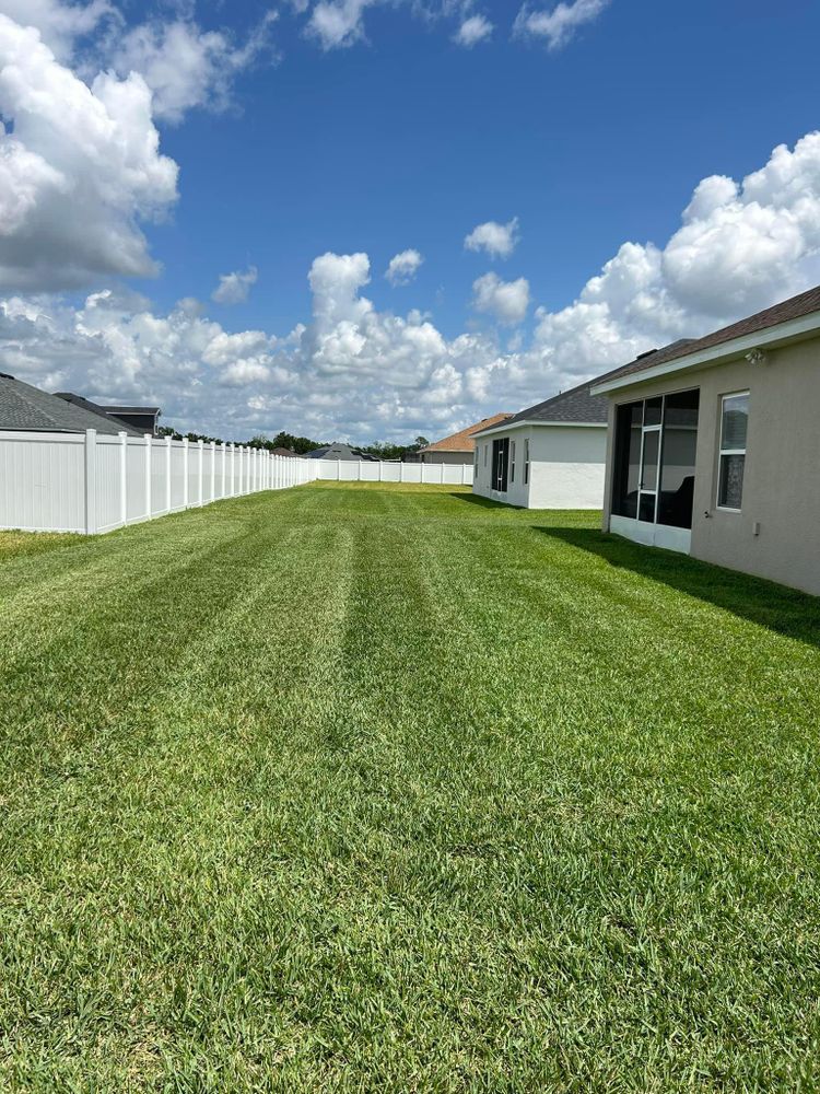 All Photos for Estrada All Pro Lawn Service in Auburndale, Florida