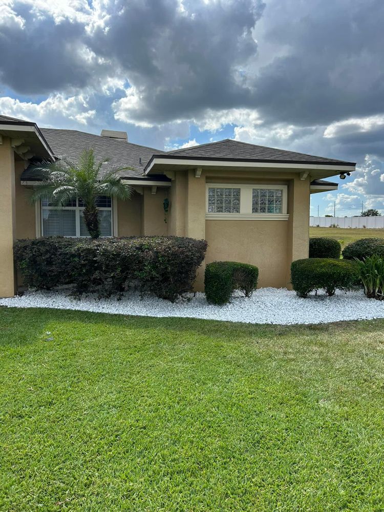 All Photos for Estrada All Pro Lawn Service in Auburndale, Florida