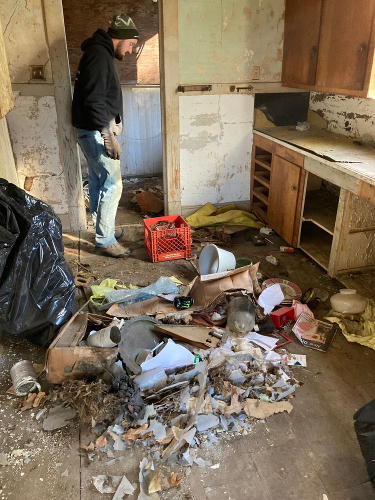 All Photos for Ridall & More Junk Removal in Beebe, AR