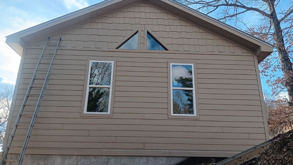 Enhance your home's exterior with our expert siding services. We offer top-quality vinyl options for durability and style, ensuring a lasting impression while improving energy efficiency and curb appeal. for In The Dry in Blairsville, GA