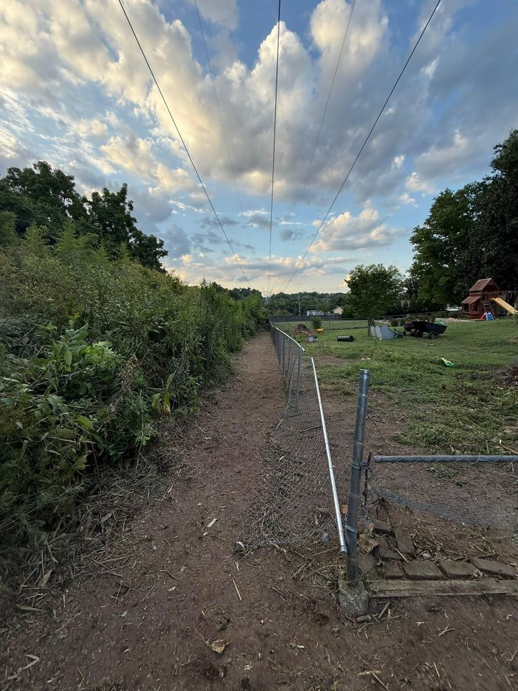 All Photos for Wesleys Landscaping in Clinton, TN