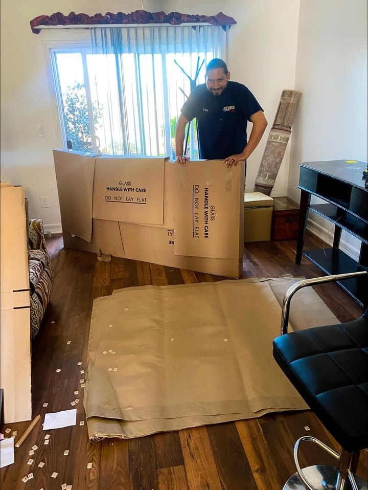 All Photos for Hugo’s Affordable Moving Labor in San Diego, CA