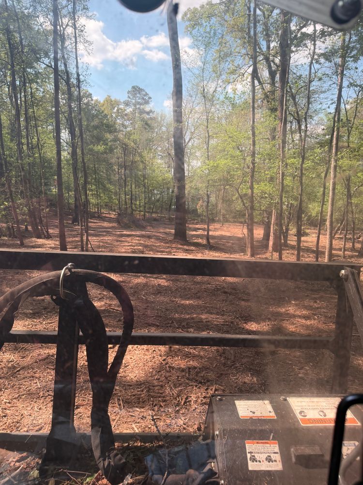 All Photos for 903 Mulching in East Mountain, TX