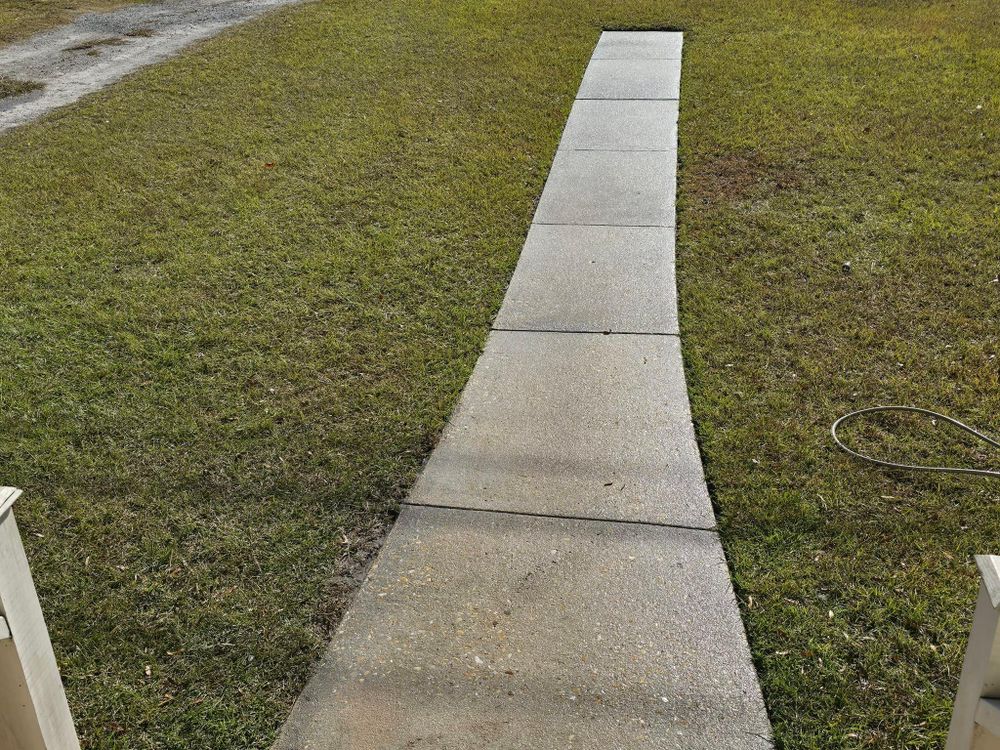 All Photos for Just Mow and Go Lawn Service in New Bern, NC