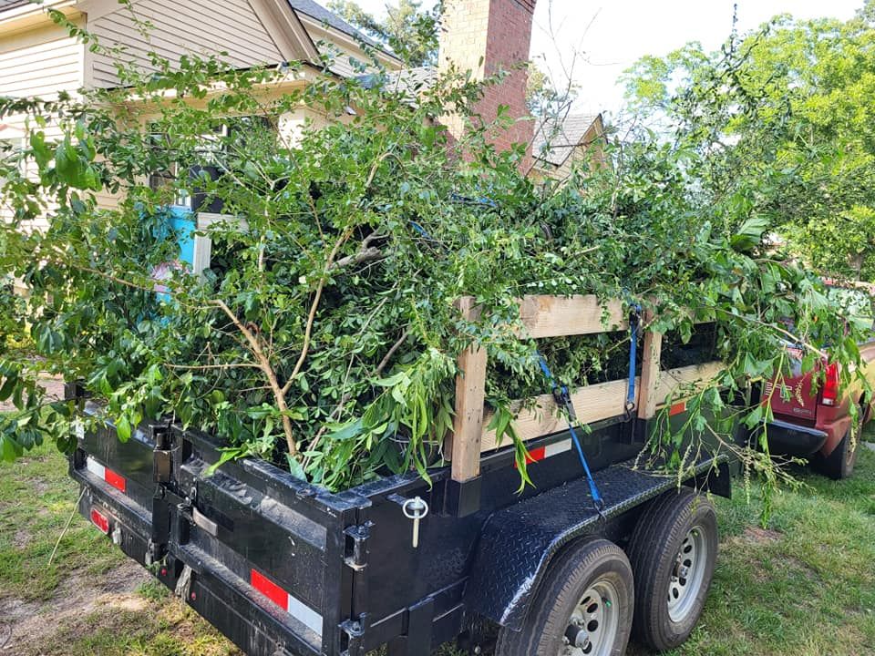 Dump Trailer for South Montanez Lawn Care in Fayetteville, NC