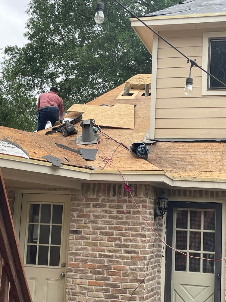 Roofing for Diamond Club Roofing in Houston, TX