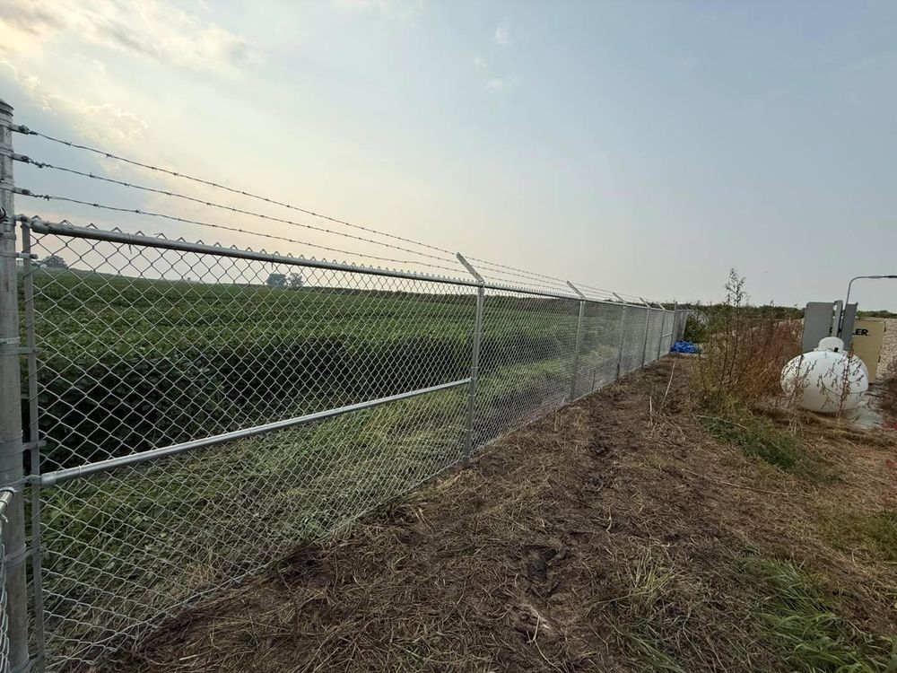 All Photos for Illinois Fence & outdoor co. in Kewanee, Illinois