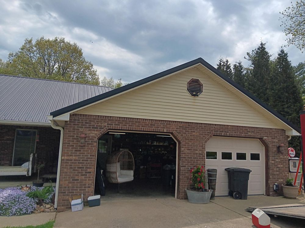 All Photos for Elite Amish Roofing in Jackson, OH
