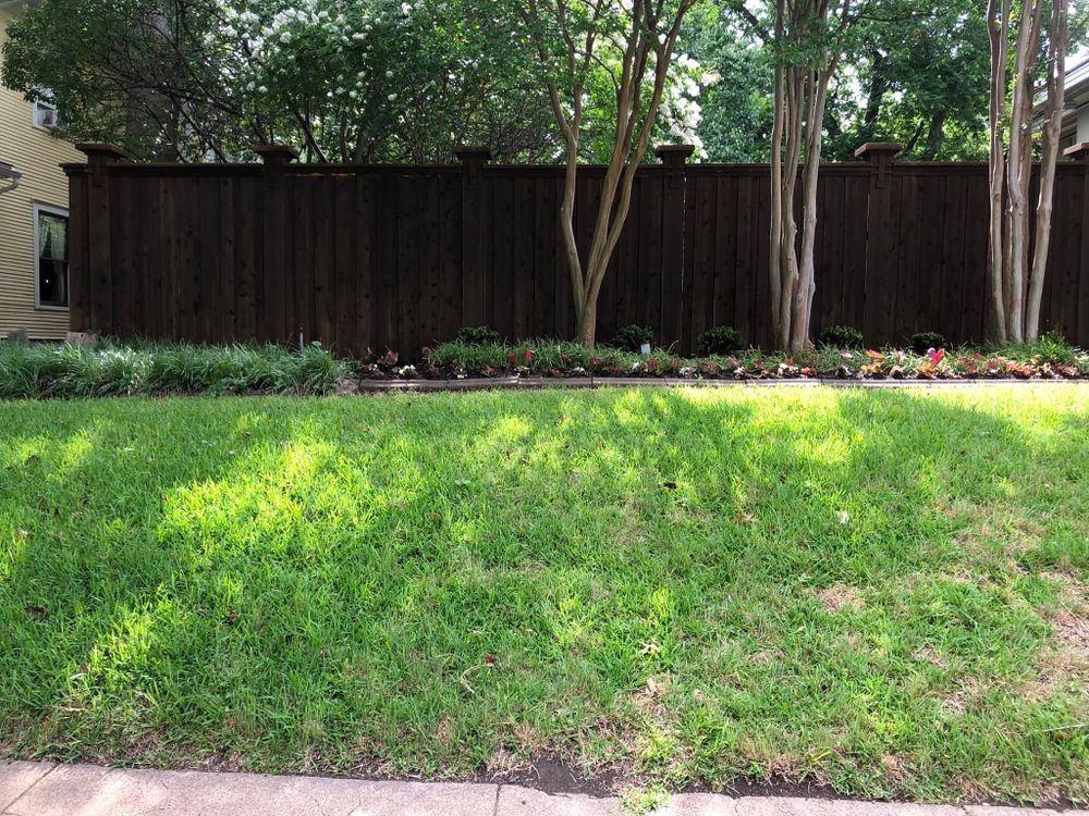 Landscaping for Rj’s Enchanted Gardens and Fencing LLC in Irving, TX