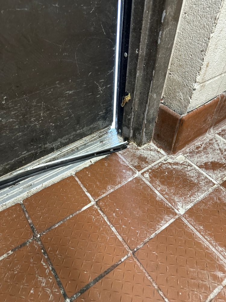 Handyman for The Flip Flop Roofer in Statesville, NC