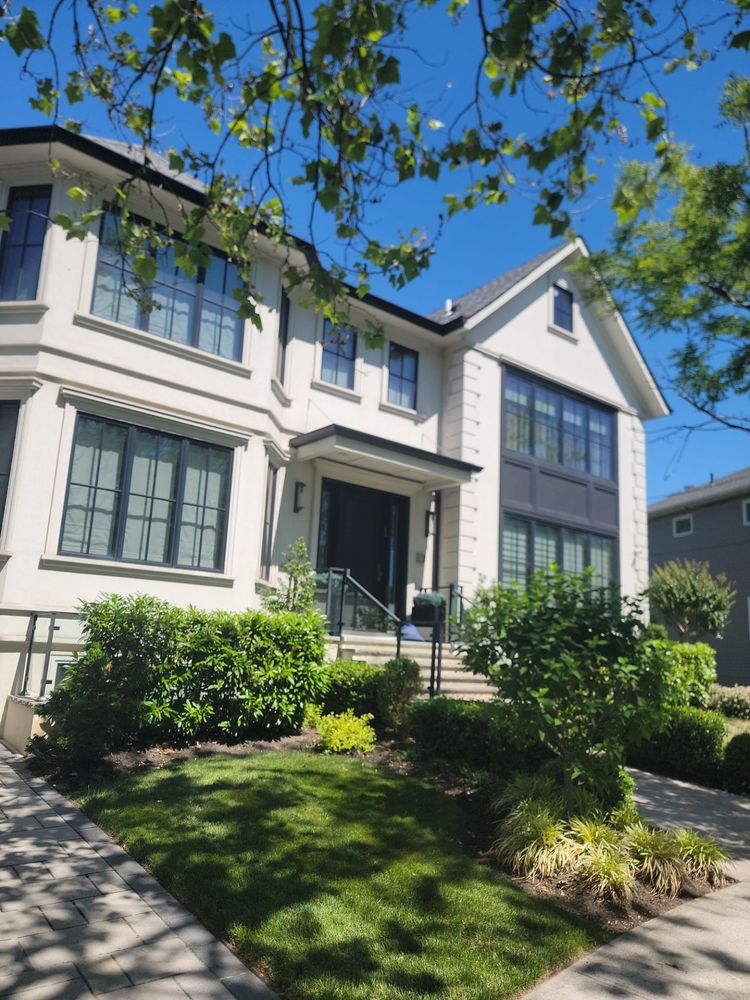 All Photos for Elegant Lawns & Landscaping in New York, NY