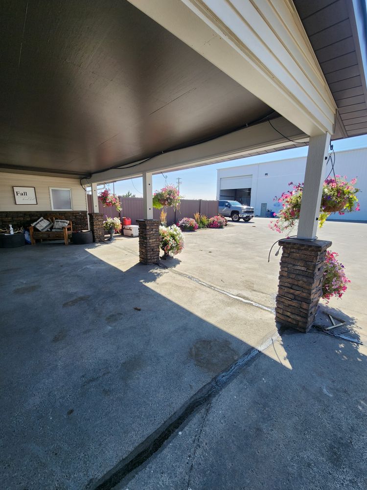Pj and Trisha Gasseling  for Custom Valley Construction   in Sunnyside, Washington