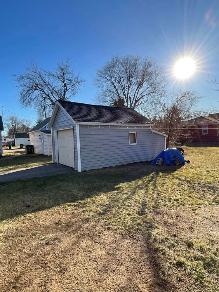 Roofing for Triple 7 Roofing   in Arpin, WI