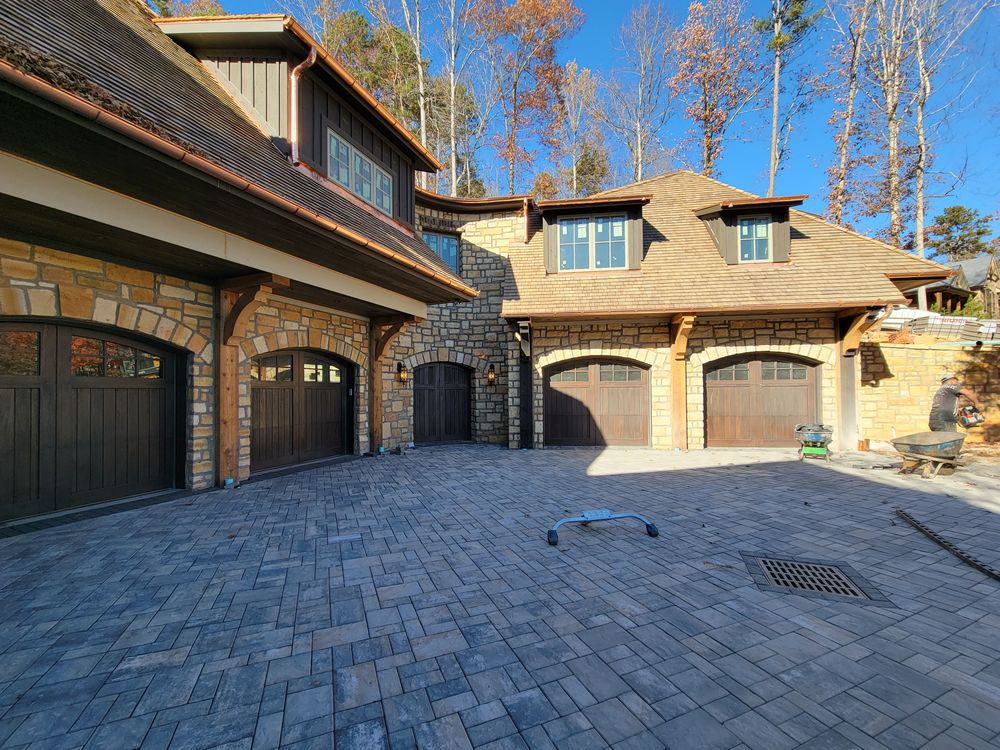 All Photos for Dotson Seamless Guttering LLC in Mars Hill, NC