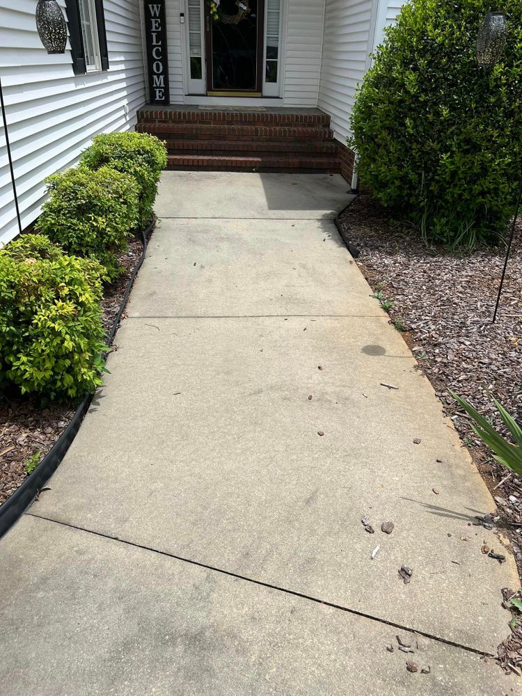 Pressure Washing for Red Clay Landscapers in Sophia, NC