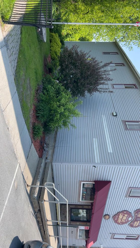 All Photos for Denicola’s Lawn Care in Oxbow,  NY