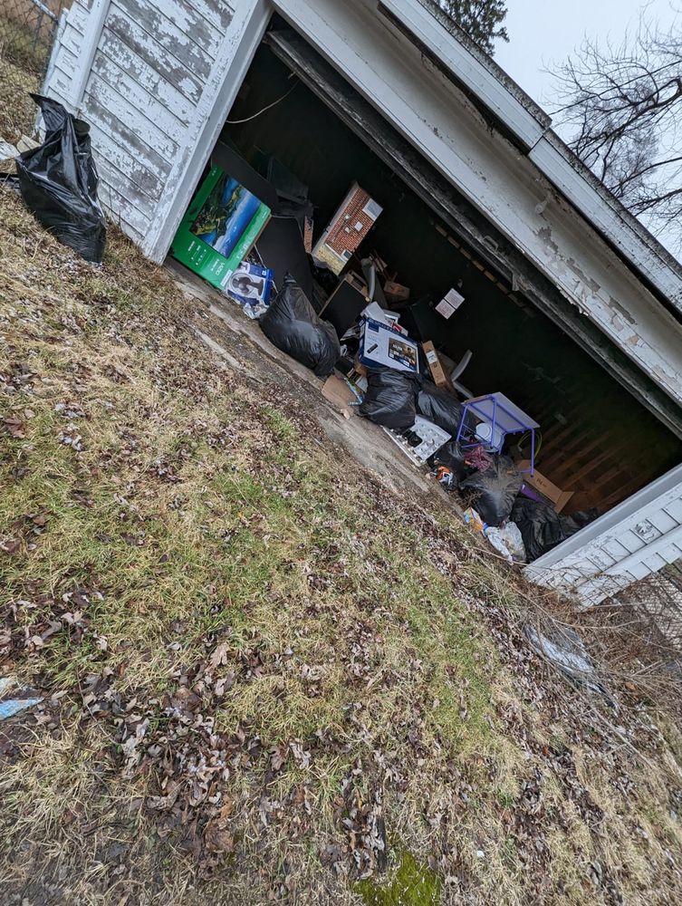 Apartments for 'Merica JunkBoss LLC in Northwest Indiana, IN