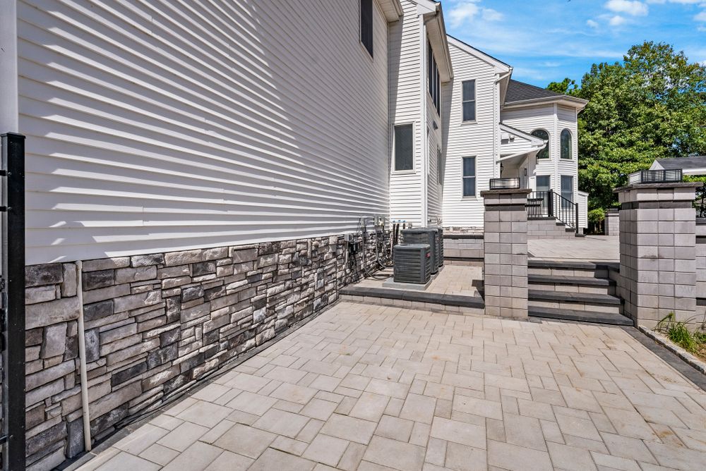 Enhance your home's curb appeal with our expert vinyl siding house services, ensuring durability, energy efficiency, and a fresh look that protects against the elements while boosting property value. for Buildsmore Contracting Inc in East Windsor Township, NJ