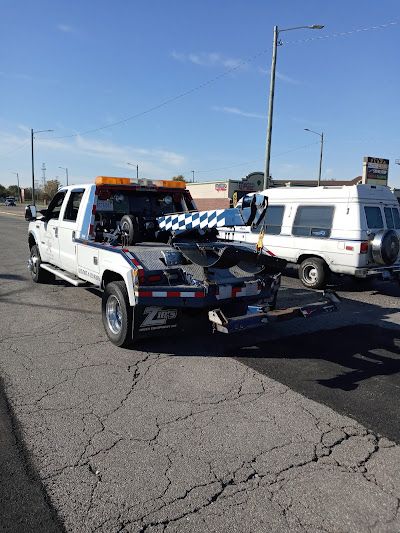 Towing for Wright's Choice Towing and Recovery in Detroit, MI