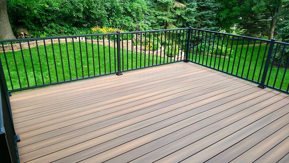 Aluminum Railing for R&R Home Services (RR Affordable Deck Builders) in Schaumburg, IL