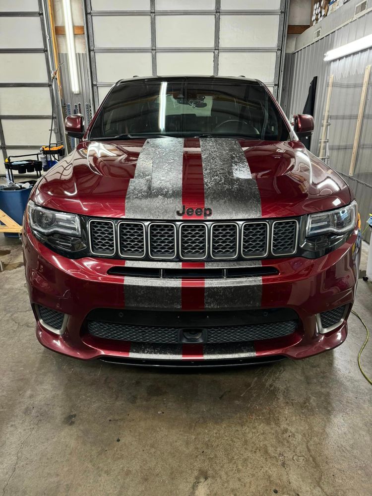 Our Wraps service offers homeowners the opportunity to protect and customize their vehicle's exterior with high-quality vinyl wraps in a variety of colors and finishes. Elevate your ride today! for Will Race’s Window Tinting  in Blountville, TN