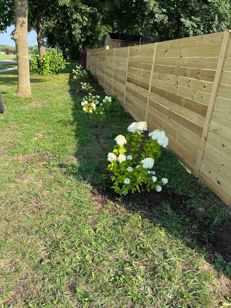 Wood Fences for 321 Fence Inc. in Faribault, MN